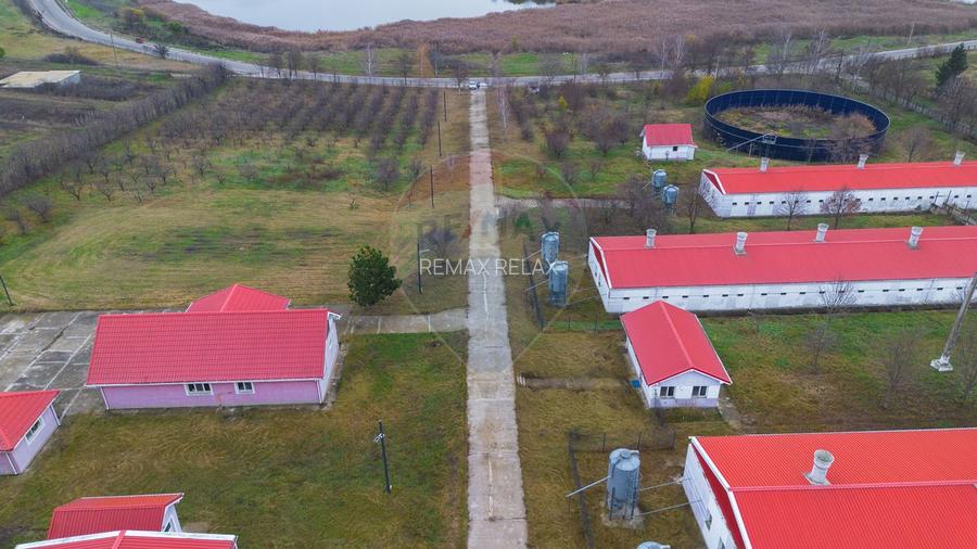 POZIȚIE STRATEGICĂ cu Potențial Major de Exploatare și Reconversie - 8