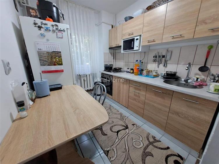 Apartament doua camere decomandat - Mircea cel Batran - etajul 1 - 4