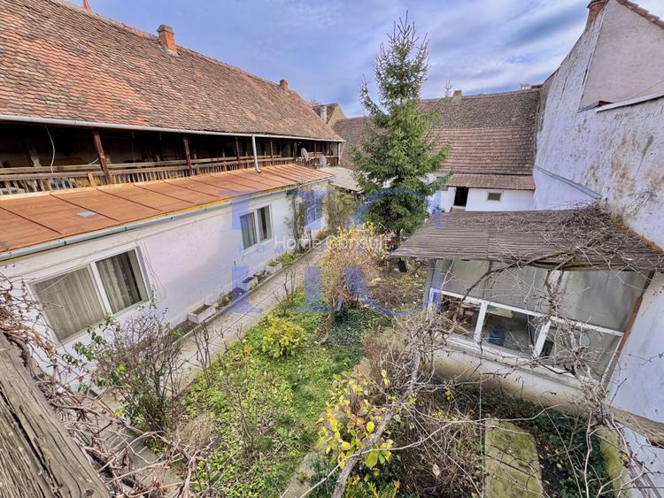 Casă 266 mp teren 800 mp - Cisnadie - locuință sau pensiune - 15