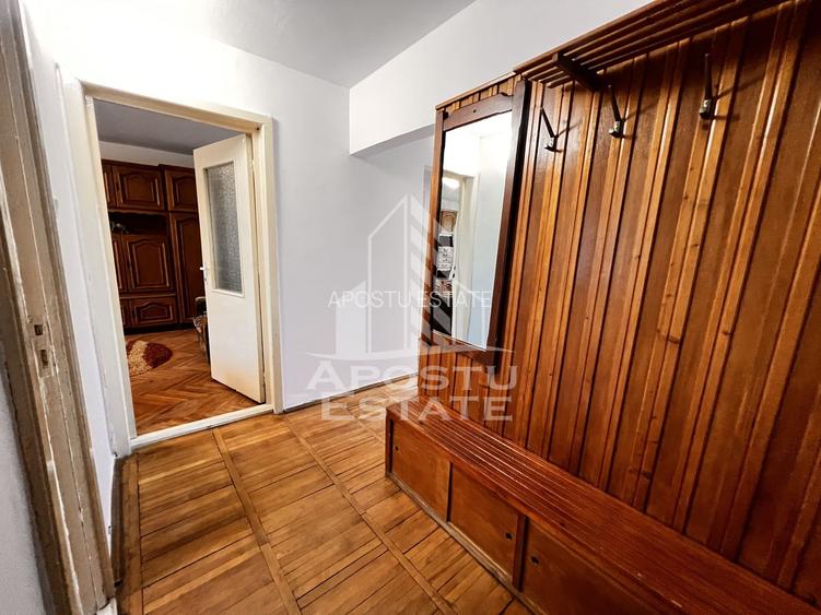 Apartament cu 3 camere, centrala proprie, zona Soarelui - 5