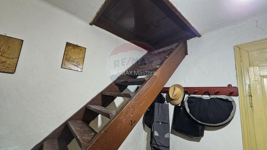 Casă / Vilă cu 3 camere de vânzare-Cacica-Suceava - 47