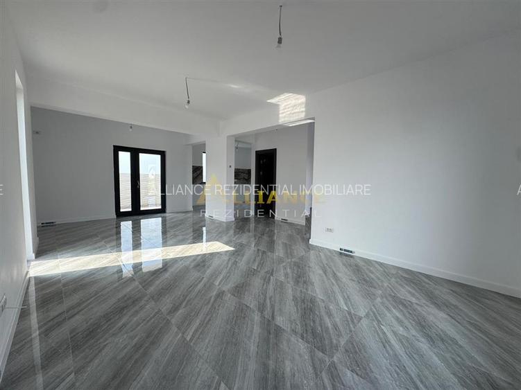 Teren 350mp - 4 Camere 3 Bai- Berceni - Gata de mutat - 9