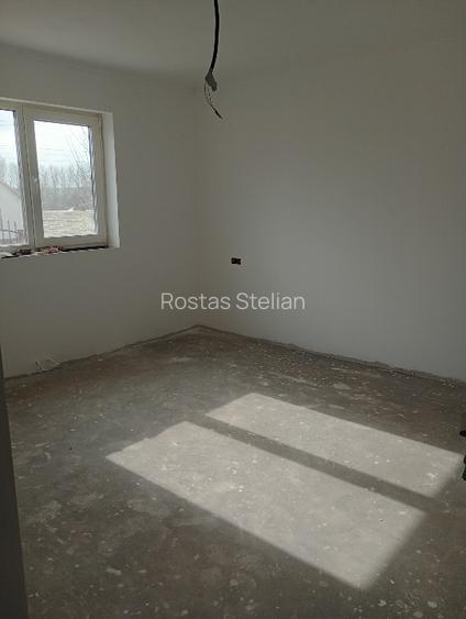 Casa noua de vanzare  in com Vinga jud Arad - 7