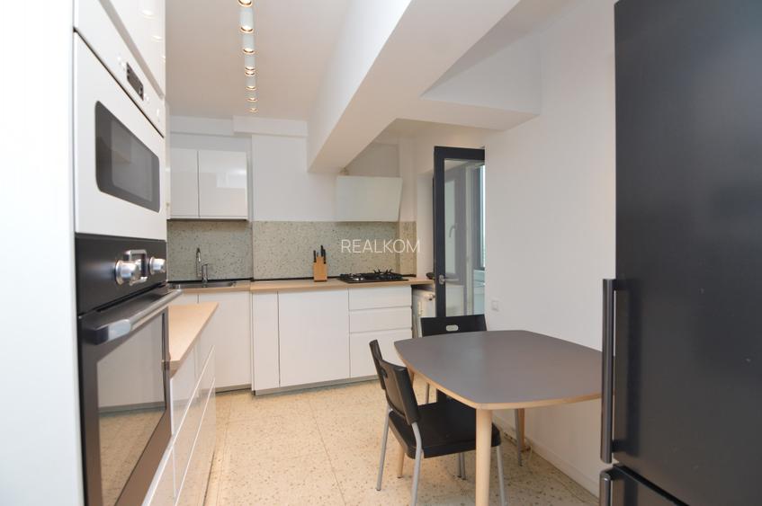 INCHIRIERE APARTAMENT 4 CAMERE UNIRII - FANTANI - 11