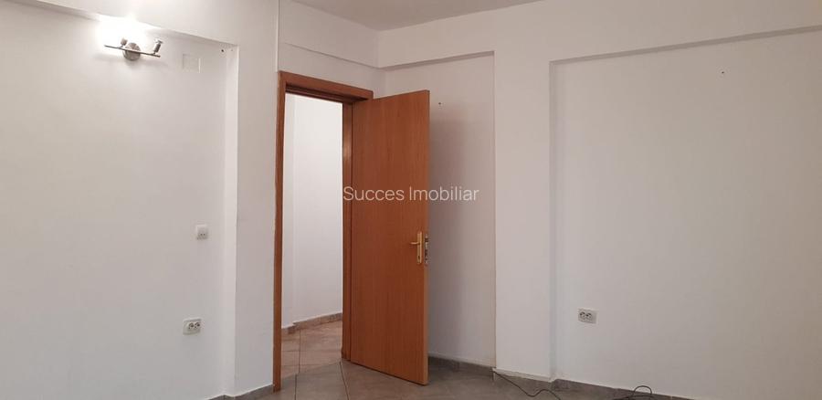 MIHAI BRAVU-METROU,ETAJ1,IN VILA 5 CAM 150 MP,SUPERB,700 EURO - 19