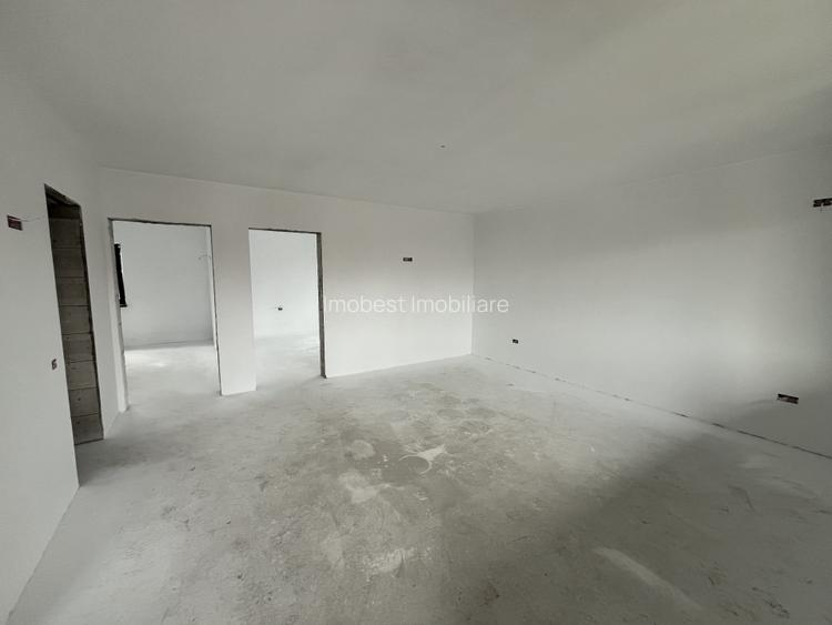 Exclusivitate, casa la sol cu posibilitate de mansardare, 3 camere, Valu lui Tr! - 3