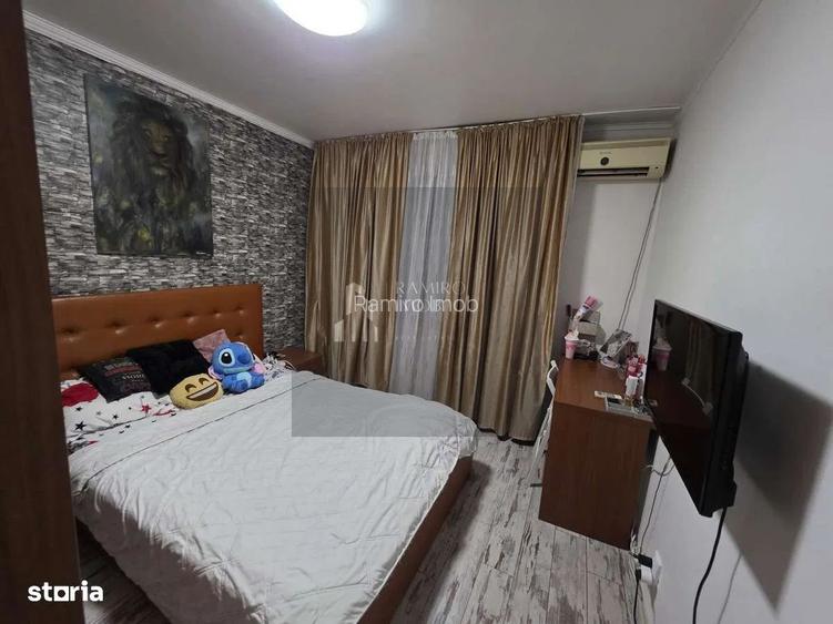 4 camere - 80 mp - 2 balcoane –  bloc 1982 METROU Aparatorii Patriei - 7
