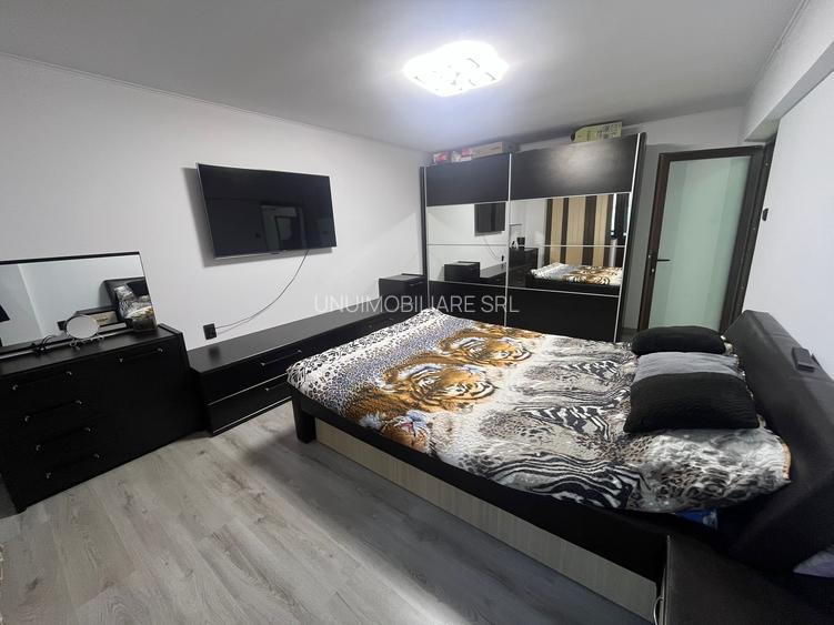 Apartament 3 camere Pictor Grigorescu  - etaj 1 - 73 mp - 10