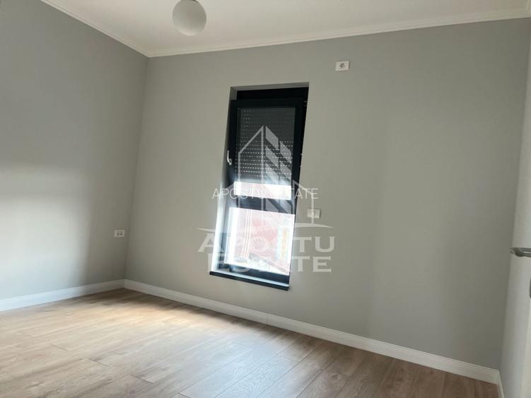 Duplex de vanzare cu 4 camere, P+E, in Covaci - 3