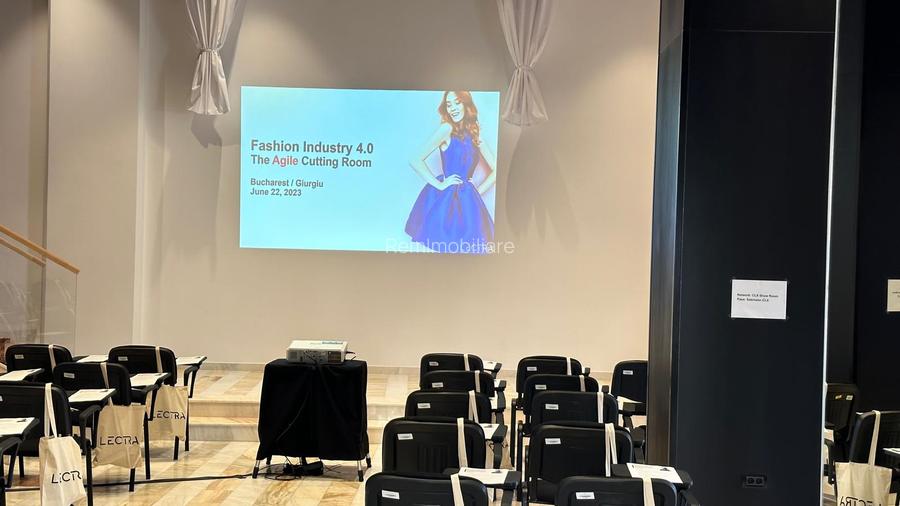 Spatiu deosebit 13 Septembrie - Palatul Parlamentului - 6