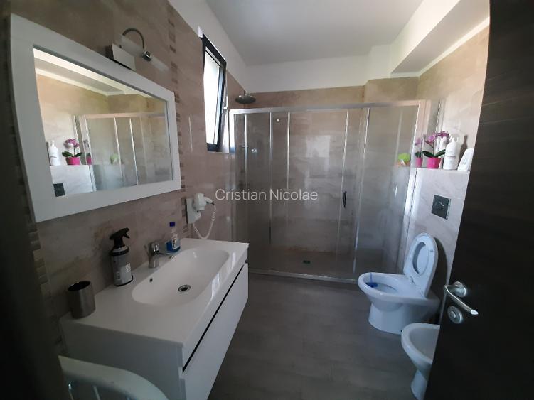 Apartament 2 camere bloc LUX cu piscina ponton vila Sophia 2 Mamaia Constanta - 8