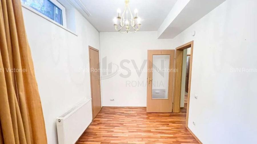REA1025894 APARTAMENT 5 CAMERE I IN VILA I AVIATORILOR - 3