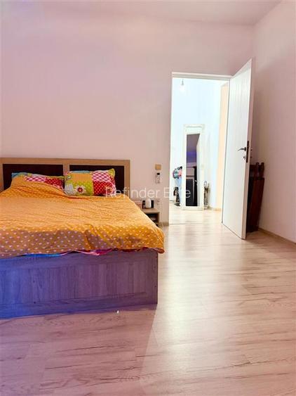 Vanzare studio | Mall Vitan | bloc 2001| beton armat | 50 mp utili | etaj 9/10 | - 9