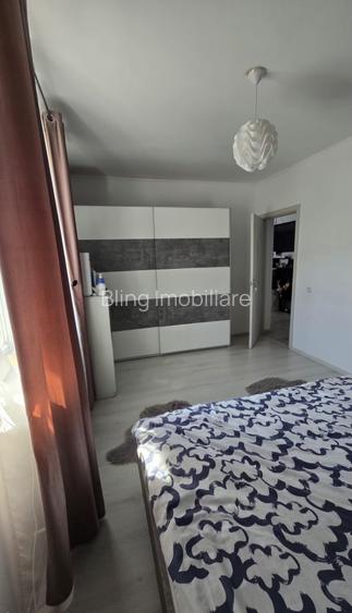 Apartament cu 3 camere, 59 mp, balcon, zona Teilor - 15