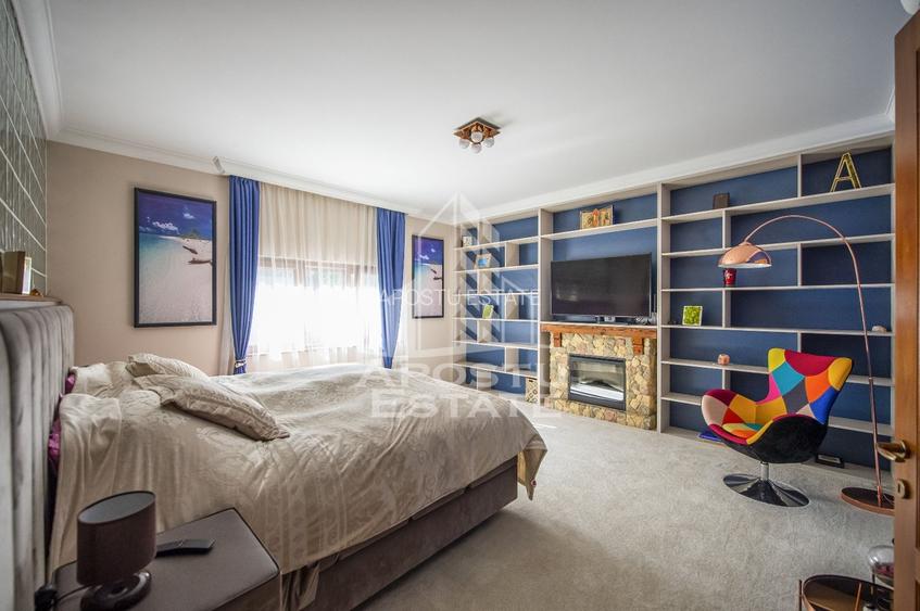 Vila,Piscina,teren fotbal,gradina,vegetatie - 21