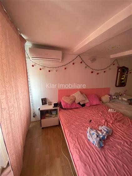 Vanzare apartament pe 2 nivele  in Ansamblu Oasului 86-90 - 9