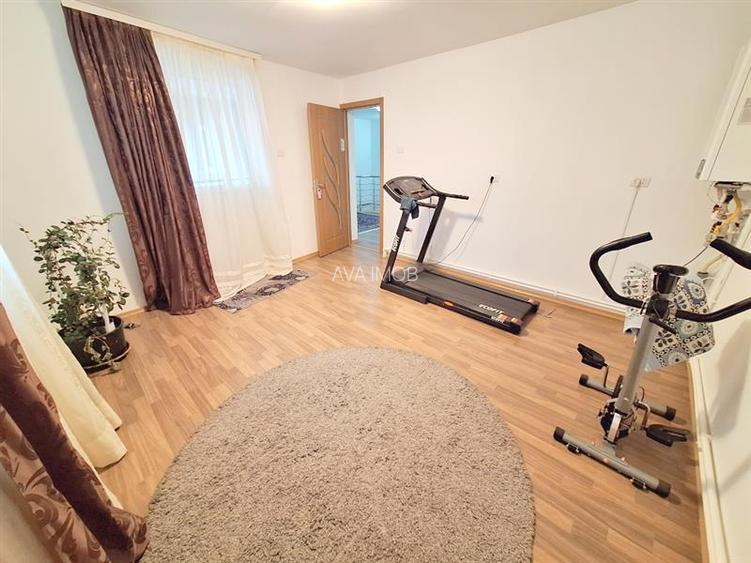 Casa moderna P+1 in Magura,  teren 421 mp, la 10-12 min de Bacau - 26