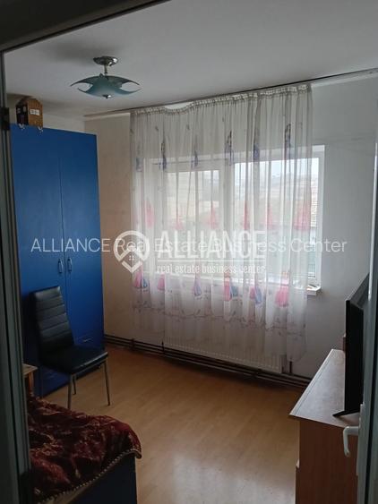 Inel 2 ( cod 12 ), 3 camere semidecomandat et 1/4 - 3