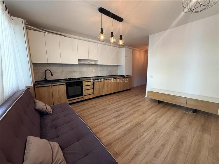 Apartament 2 camere zona Regal cu terasa mare - 10