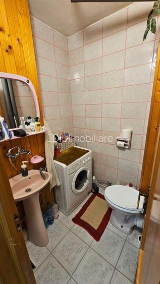 Apartament cu 4 camere Manastur , zona Big , et 5/8 - 5