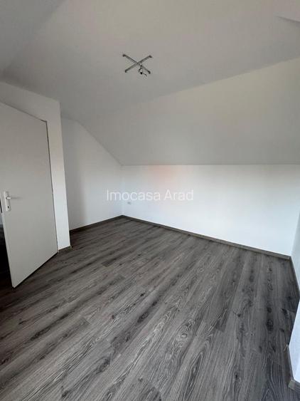 De vanzare Casa vila openspace P+M Relax naturi Mures trei insule Arad - 9