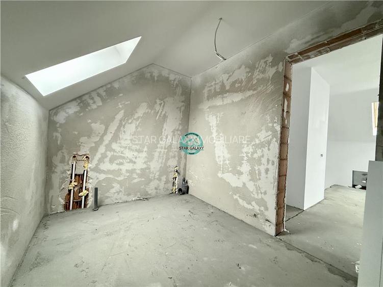 Casa cu 4 camere de vanzare de 130 mp utili, si teren 350 mp, str. Voinicenilor - 4