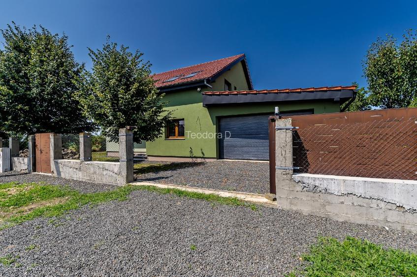 Vand Casă spațioasă în Curtici, 4 dormitoare, 3 bai, 2 terase si garaj  - 4