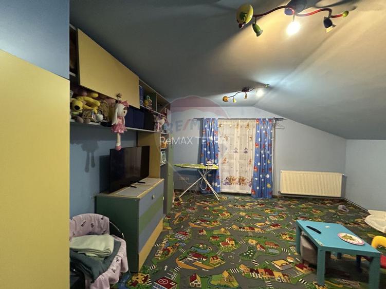 Casă / Vilă cu 5 camere de vânzare în zona Orasul Vechi - 6