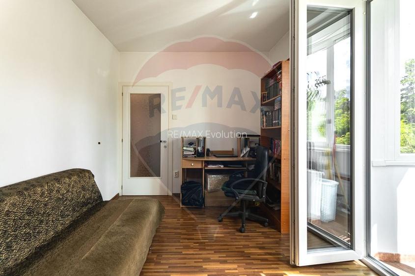 2 Camere Decomandat | Centrul Civic - Vedere Tâmpa & Orientare E-S-V - 11