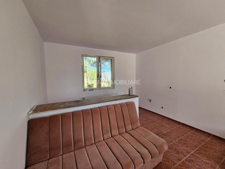 Casă individuală, 6 camere, teren generos, Sânandrei - central, comision 0% - 15