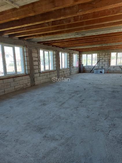 Constructie edilitar industriala: parter,etaj,mansarda curte, anexe. - 9