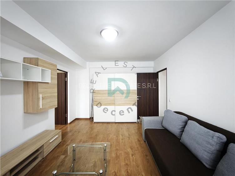 Inchiriez 2 camere, Cinema Patria, Brasov - 14