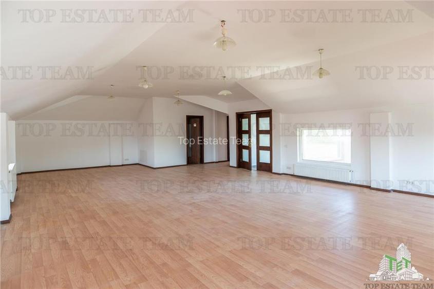 Vila 9 camere ideala pentru firme/cazare muncitori langa Lacul Morii - 17