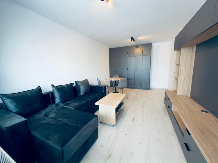 Apartament cu 2 camere de inchiriat in zona Tractorul,prima chirie,loc de parcar - 2