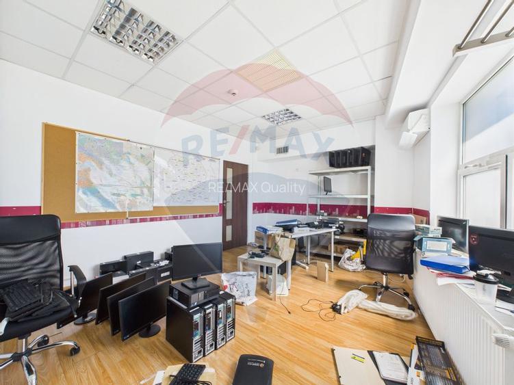 Zona Vitan - Spațiu de birouri suprafata 183 mp - 28