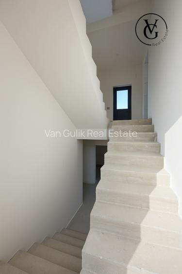 Vila moderna - finisata -terasa circulabila vedere lac si mare  - 14