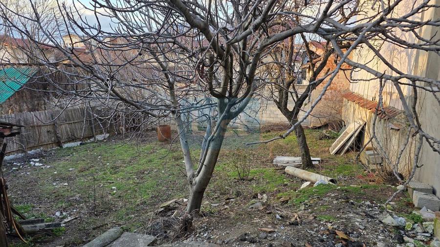 Casă cu teren 420 mp, zona exclusiv de case Alunis