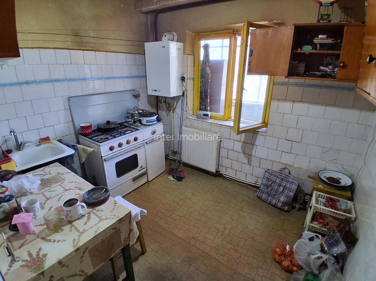 PACURARI PETRU PONI 3 CAMERE DECOMANDAT ET.2 BLOC 1987    COD 161740 - 4