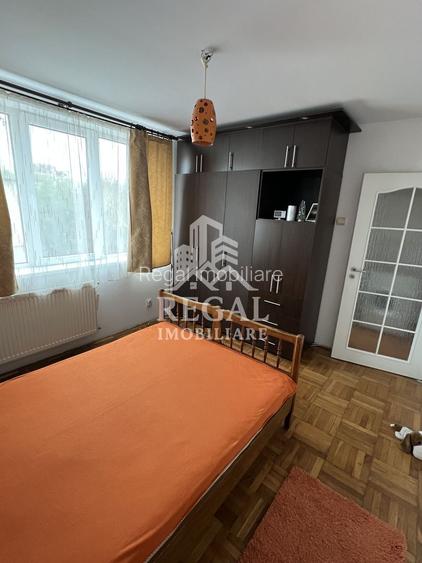 Apartament 3 camere de vânzare – Micro 4 | Decomandat | 57 mp - 4