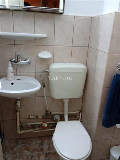 Apartament cu 3 camere de inchiriat - 8