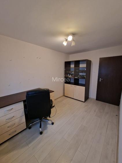 Apartament 4 camere în Colentina mobilat si utilat modern - 11