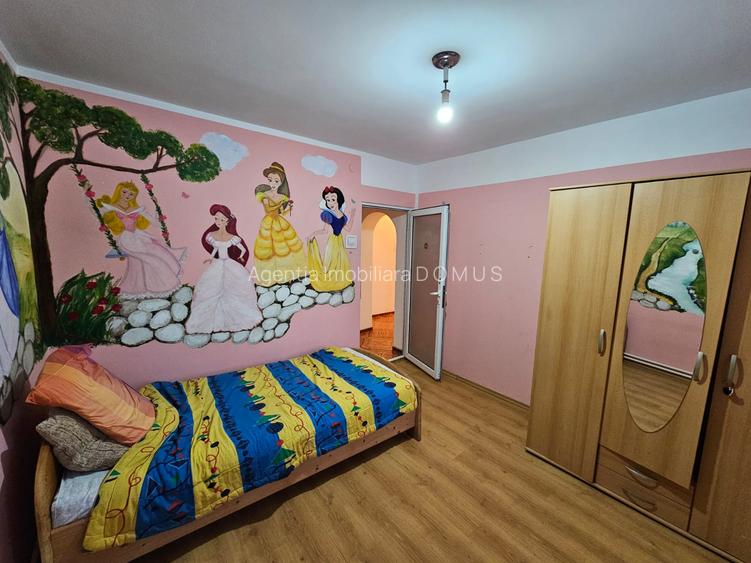 4 camere dec. Micro 18, etaj 1, 90mp, centrala termica - 5