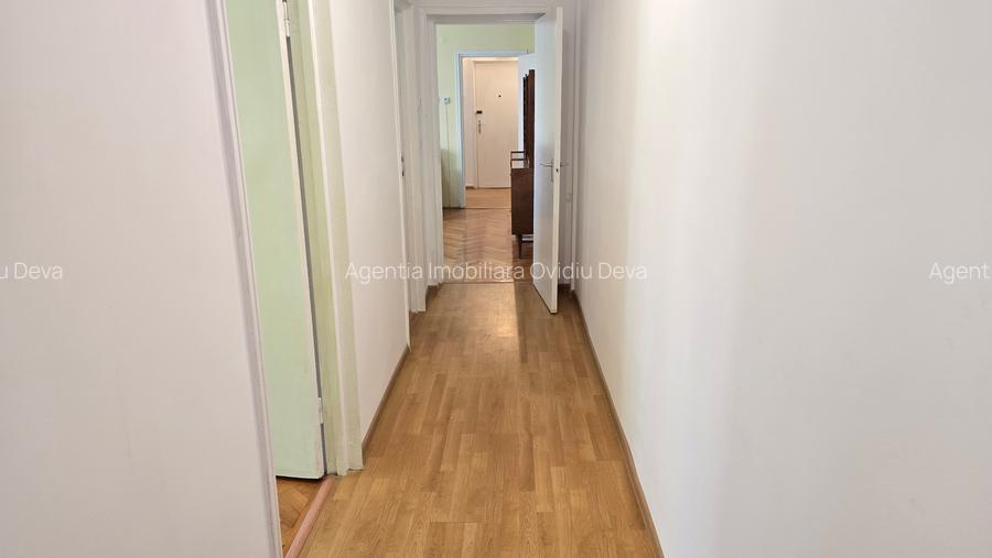 Vand sau inchiriez apartament 4 camere in Deva, zona Pietei Centrale, etaj 3, - 9