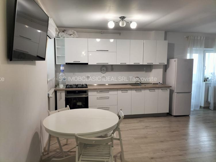 Central, inchiriere apartament 2camere - 3