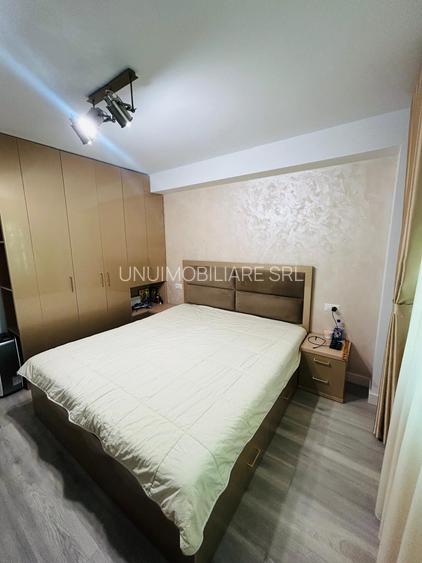 Apartament 2 camere  Bd Bucuresti - etaj 2/4 - 85000 euro  negociabil - 8