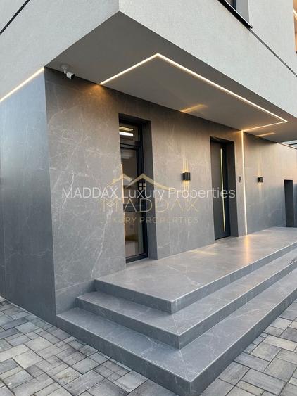 Vila individuala *432mp* + curte // 6 locuri Parcare / Pipera-Tunari - 45