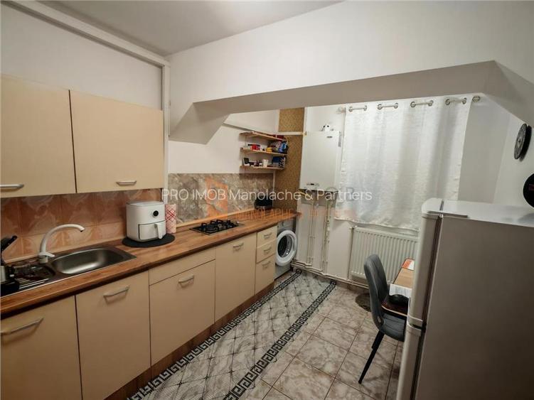 Garsoniera cf 1 decomandata zona Crang - 3