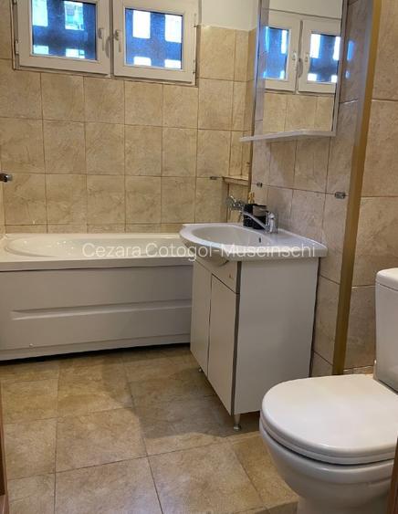 Vand apartament 3 camere Circumvalațiunii - 2
