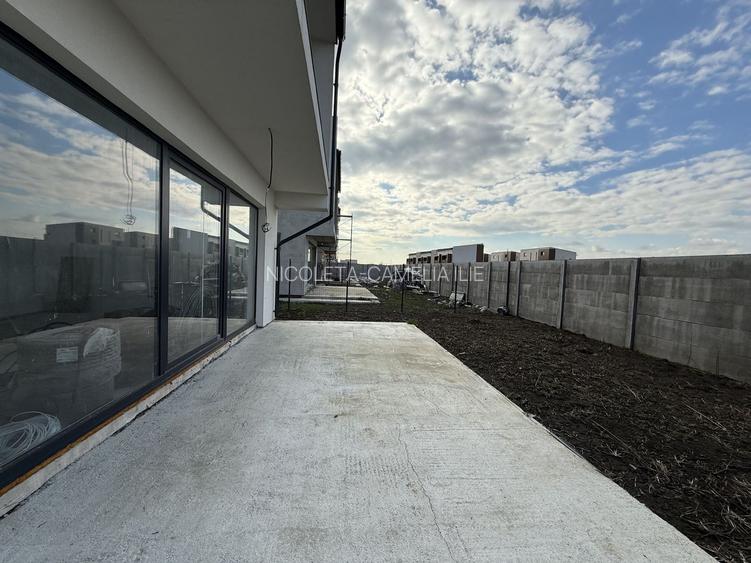 CASA| VILA INDIVIDUALA | LUX| COM 0% | 5 CAM| PROPRIETAR| NOU ! CURTE - 48