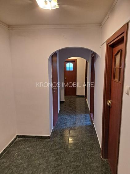 CIRESICA APARTAMENT CU 3 CAMERE DECOMANDAT, 68 MP PRET 115000 EURO - 6